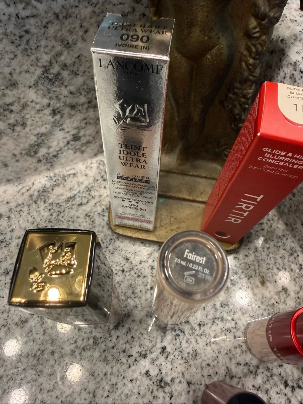 Fair concealer lot! Lancôme Tient Idole Ultra, TooFaced Born this Way and Tirtir